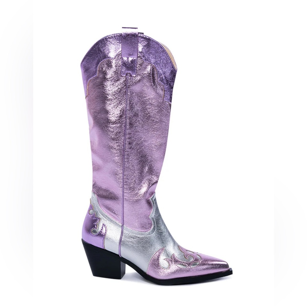 Women's Metallic Lavender & Silver Western Heeled Boots - Picture 2 of 9